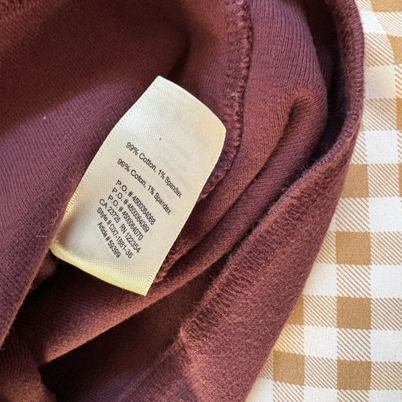 Wilfred Free Off-Shoulder Top - Picture 4 of 4